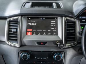 Ford Everest 2.2TDCi XLT auto - Image 22