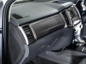 Ford Everest 2.2TDCi XLT auto - Image 28