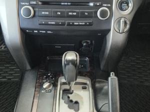 Toyota Land Cruiser 200 4.5D-4D VX - Image 9