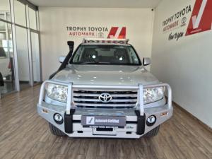 Toyota Land Cruiser 200 4.5D-4D VX - Image 4