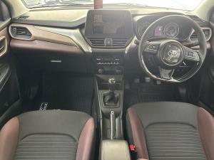 Toyota Starlet Cross 1.5 XS manual - Image 6