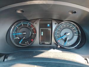 Toyota Hilux 2.8GD-6 double cab 4x4 Legend 55 - Image 11