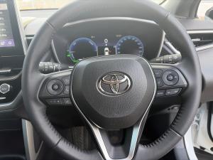 Toyota Corolla Cross 1.8 HEV XR - Image 8