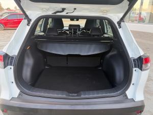 Toyota Corolla Cross 1.8 HEV XR - Image 14