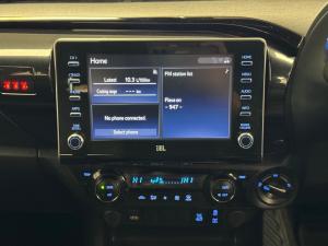 Toyota Hilux 2.8GD-6 48V double cab 4x4 Legend RS - Image 13