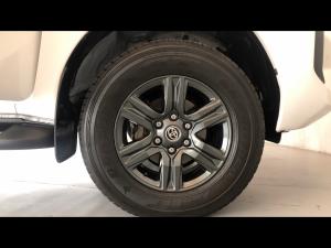 Toyota Hilux 2.4GD-6 Xtra cab Raider auto - Image 34