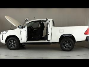 Toyota Hilux 2.4GD-6 Xtra cab Raider auto - Image 52