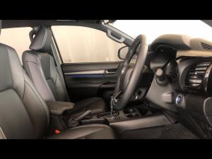 Toyota Hilux 2.8GD-6 double cab 4x4 Legend auto - Image 10