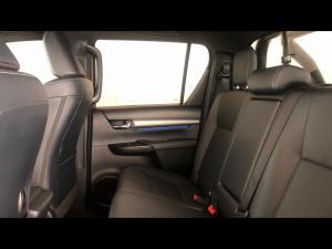 Toyota Hilux 2.8GD-6 double cab 4x4 Legend auto - Image 11