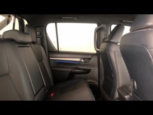 Toyota Hilux 2.8GD-6 double cab 4x4 Legend auto - Image 12