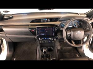Toyota Hilux 2.8GD-6 double cab 4x4 Legend auto - Image 6
