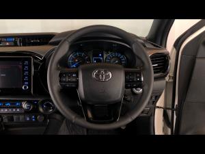 Toyota Hilux 2.8GD-6 double cab 4x4 Legend auto - Image 8