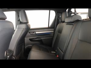 Toyota Hilux 2.8GD-6 double cab 4x4 Legend auto - Image 11