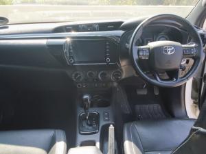 Toyota Hilux 2.8GD-6 Xtra cab 4x4 Legend 50 auto - Image 6