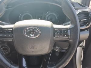 Toyota Hilux 2.8GD-6 Xtra cab 4x4 Legend 50 auto - Image 10