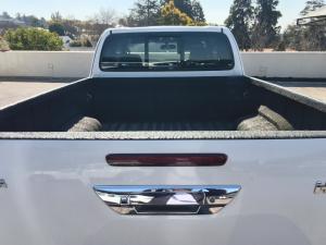 Toyota Hilux 2.8GD-6 Xtra cab 4x4 Legend 50 auto - Image 21