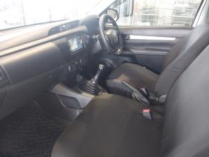 Toyota Hilux 2.4GD single cab S (aircon) - Image 7