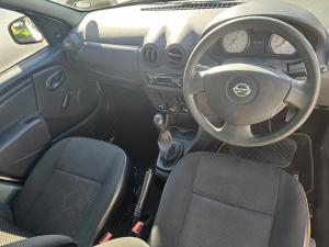 Nissan NP200 1.6i safety pack (aircon) - Image 6