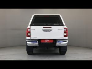 Toyota Hilux 2.8GD-6 48V double cab 4x4 Raider - Image 5