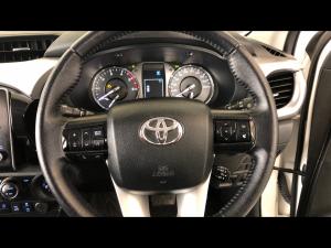 Toyota Hilux 2.8GD-6 48V double cab 4x4 Raider - Image 8