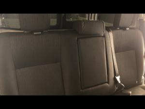 Toyota Hilux 2.8GD-6 48V double cab 4x4 Raider - Image 11