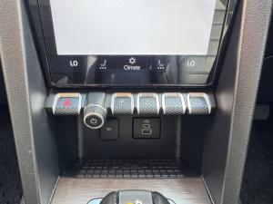 Volkswagen Amarok 3.0TDI V6 double cab Style 4Motion - Image 14