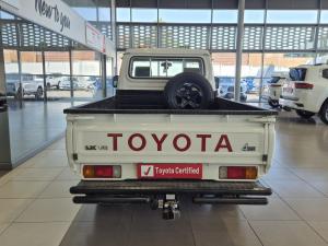 Toyota Land Cruiser 79 4.5DS/C - Image 5