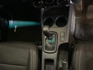 Toyota Hilux 2.4 GD-6 RB Raider automaticE/CAB - Image 12