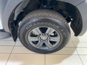 Toyota Hilux 2.4 GD-6 RB Raider automaticE/CAB - Image 14