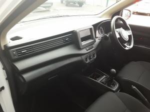Suzuki Ertiga 1.5 GA - Image 7