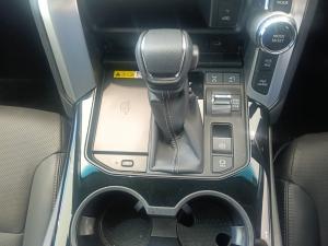 Toyota Landcruiser 300 V6 3.3D GX-R - Image 13