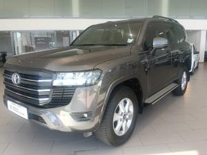 Toyota Landcruiser 300 V6 3.3D GX-R - Image 1