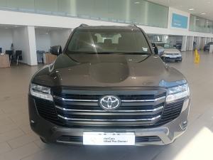 Toyota Landcruiser 300 V6 3.3D GX-R - Image 4