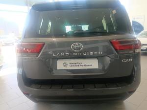 Toyota Landcruiser 300 V6 3.3D GX-R - Image 6