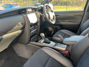 Toyota Fortuner 2.8GD-6 4X4 GR-S automatic - Image 7