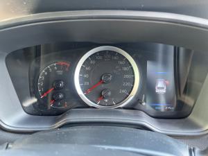 Toyota Corolla Cross 1.8 Xi - Image 11