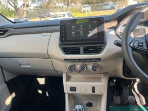 Renault Triber 1.0 Techno - Image 16