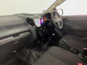 Isuzu D-MAX 250C Fleetside S/C - Image 10