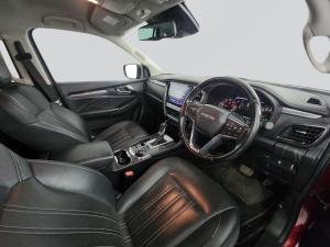 Isuzu MU-X 3.0D Onyx 4X4 automatic - Image 7