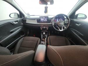 Kia RIO 1.4 EX 5-Door - Image 9