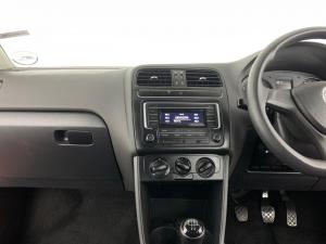 Volkswagen Polo Vivo 1.4 Trendline - Image 16