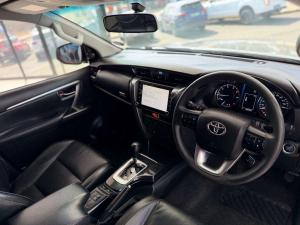 Toyota Fortuner 2.4GD-6 4X4 automatic - Image 12