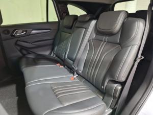 Isuzu mu-X 1.9TD LS - Image 10
