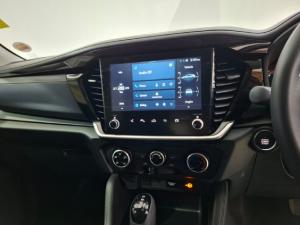 Isuzu mu-X 1.9TD LS - Image 11