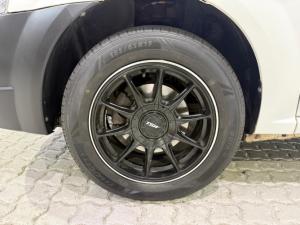 Nissan NP200 1.6i safety pack (aircon) - Image 12