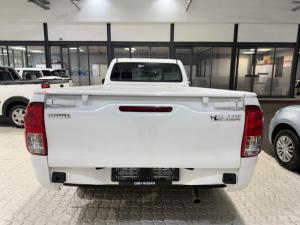 Toyota Hilux 2.0 single cab S (aircon) - Image 4