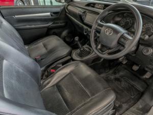 Toyota Hilux 2.4GD single cab S (aircon) - Image 6