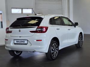 Suzuki Baleno 1.5 GLX auto - Image 8