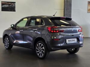 Suzuki Baleno 1.5 GLX manual - Image 9
