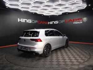 Volkswagen Golf GTI - Image 8
